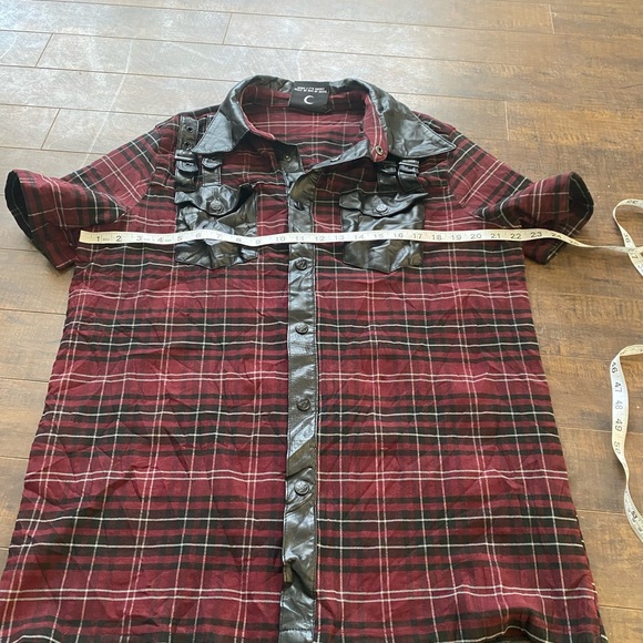 Killstar Daze Button burgundy and black blood Tartan pattern button up shirt - Picture 4 of 11